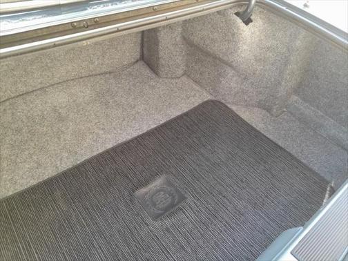1990 Cadillac Fleetwood Base 4dr Sedan