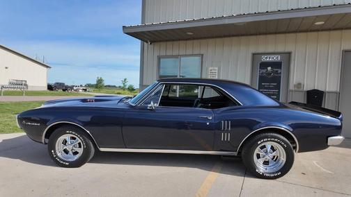 Blue 1967 Pontiac Firebird