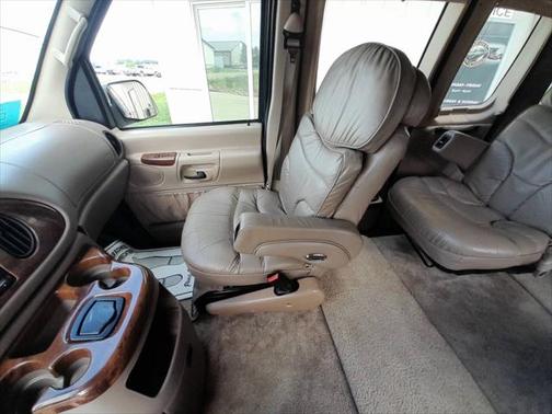 2001 Ford E150 Cargo