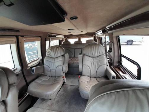 2001 Ford E150 Cargo
