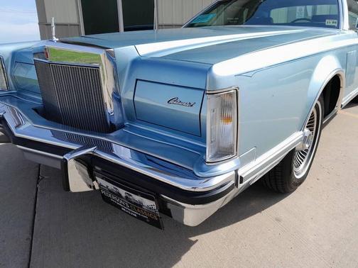 1979 Lincoln Mark V Base