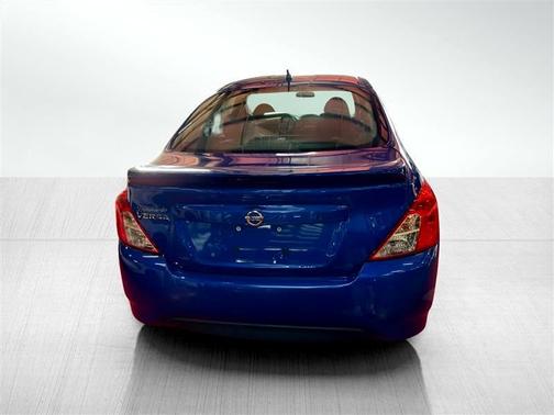 2016 Nissan Versa 1.6 S+