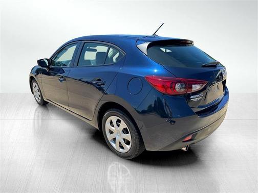 2015 Mazda Mazda3 i Sport