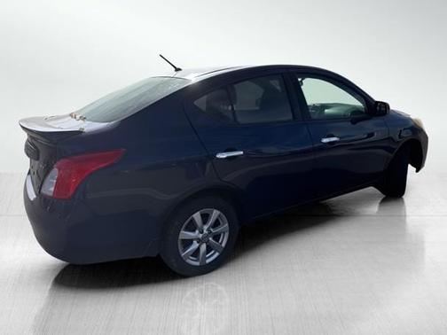 2014 Nissan Versa 1.6 SV