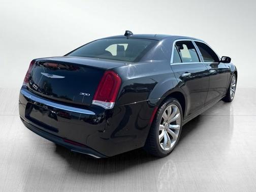 2018 Chrysler 300 Limited