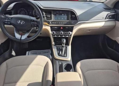 2020 Hyundai ELANTRA SEL
