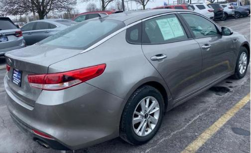 2017 Kia Optima LX