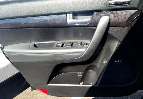 2014 Kia Sorento SX