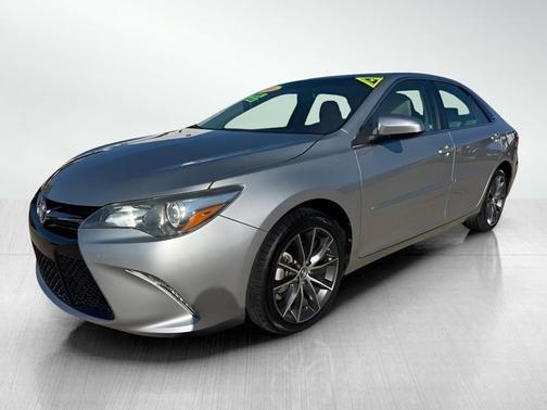 2016 Toyota Camry XLE