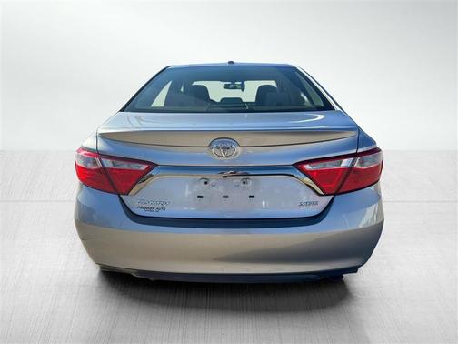 2016 Toyota Camry XLE