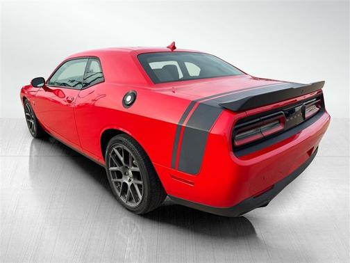 2016 Dodge Challenger R/T Scat Pack