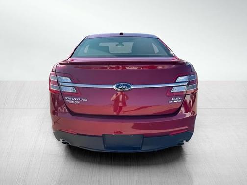 2014 Ford Taurus SEL