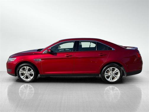2014 Ford Taurus SEL