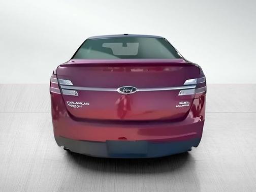 2014 Ford Taurus SEL