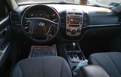 2011 Hyundai SANTA FE SE