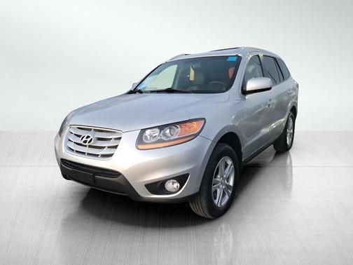 2011 Hyundai SANTA FE SE
