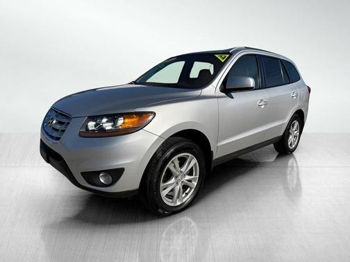 2011 Hyundai SANTA FE SE