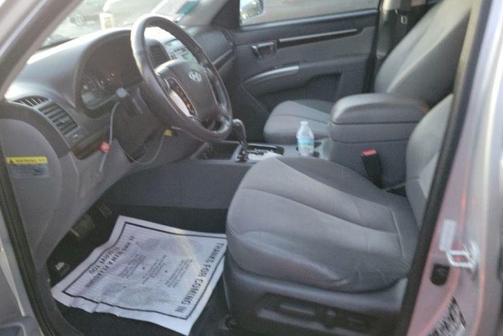 2011 Hyundai SANTA FE SE