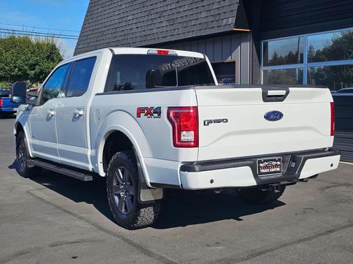 Oxford White 2017 Ford F-150 XLT