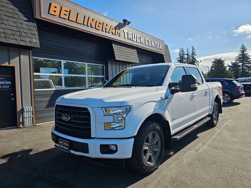 Oxford White 2017 Ford F-150 XLT