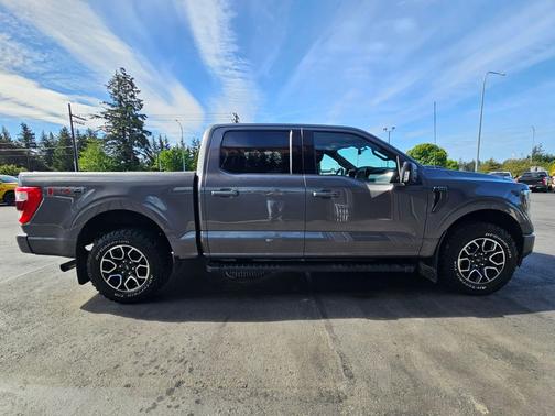 Carbonized Gray 2021 Ford F-150 Lariat