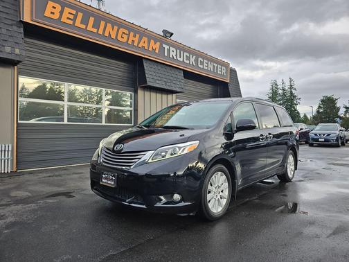 2015 Toyota Sienna XLE