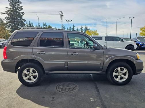 2006 Mazda Tribute s