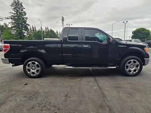 Tuxedo Black 2010 Ford F-150 XLT SuperCab