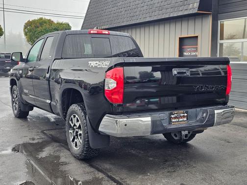 Midnight Black Metallic 2021 Toyota Tundra SR5