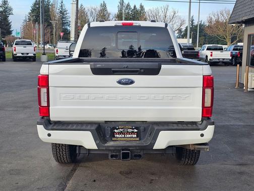 Star White Metallic Tri-Coat 2022 Ford F-350 Lariat
