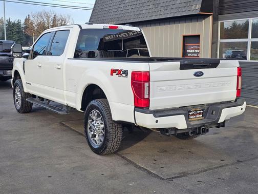 Star White Metallic Tri-Coat 2022 Ford F-350 Lariat