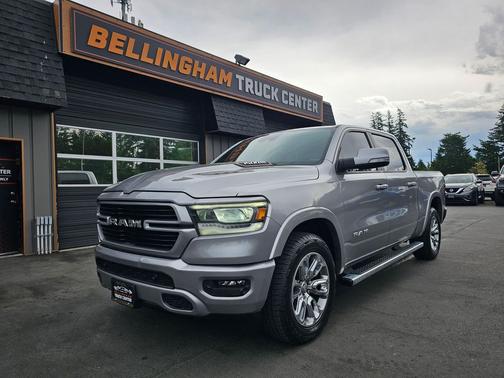 Granite Crystal Metallic Clear Coat 2022 RAM 1500 Laramie