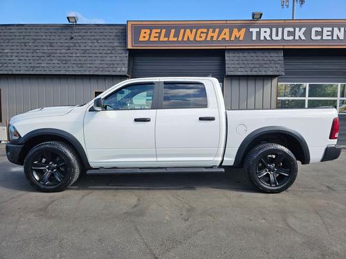 Bright White Clear Coat 2021 RAM 1500 Classic SLT