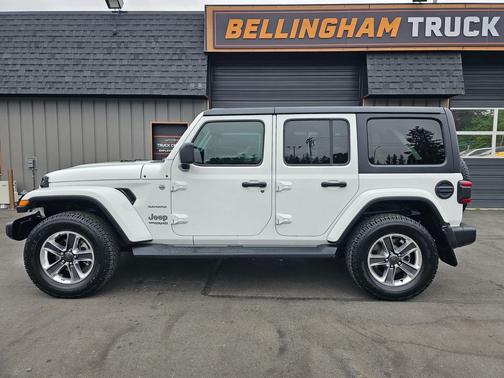 Bright White Clear Coat 2020 Jeep Wrangler Unlimited Sahara