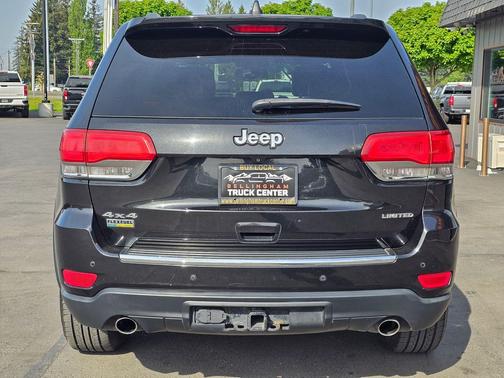 Brilliant Black Crystal Pearlcoat 2014 Jeep Grand Cherokee Limited