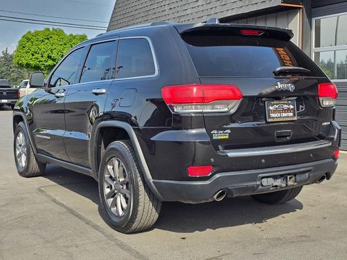 Brilliant Black Crystal Pearlcoat 2014 Jeep Grand Cherokee Limited