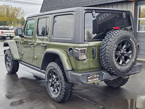 Sarge Green Clear Coat 2022 Jeep Wrangler Unlimited Sport