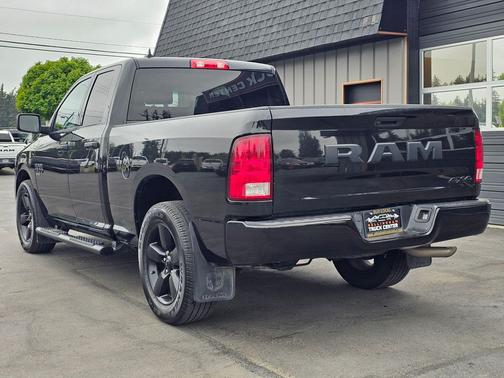 Black Clear Coat 2019 RAM 1500 Express
