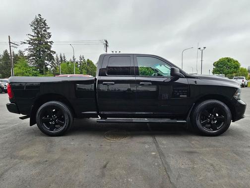 Black Clear Coat 2019 RAM 1500 Express