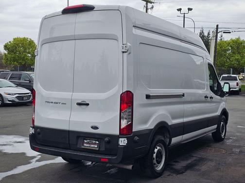 Oxford White 2025 Ford Transit-250 Base