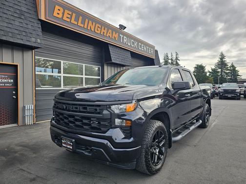 Dark Ash Metallic 2023 Chevrolet Silverado 1500 Custom