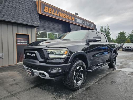 Diamond Black Crystal Pearlcoat 2022 RAM 1500 Rebel