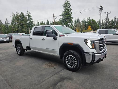 2025 GMC Sierra 3500 SLT