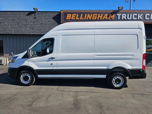 Oxford White 2025 Ford Transit-250 Base