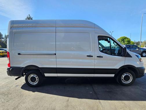 Oxford White 2025 Ford Transit-250 Base