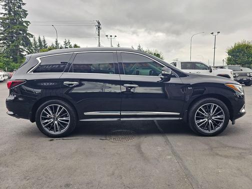 Black Obsidian 2017 INFINITI QX60 Base