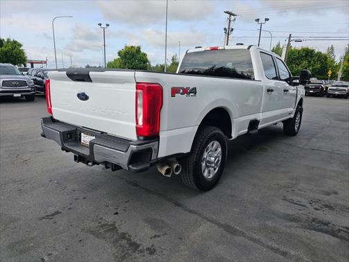 2023 Ford F-350 XLT