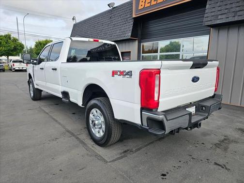 2023 Ford F-350 XLT