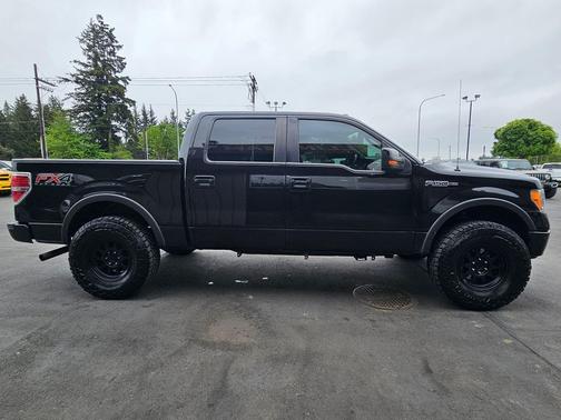 Tuxedo Black Metallic 2014 Ford F-150 FX4