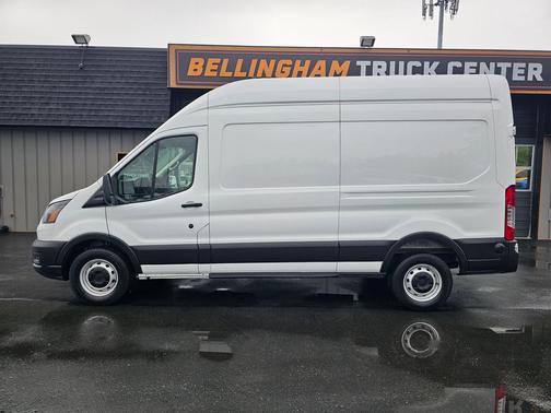 Oxford White 2025 Ford Transit-250 Base